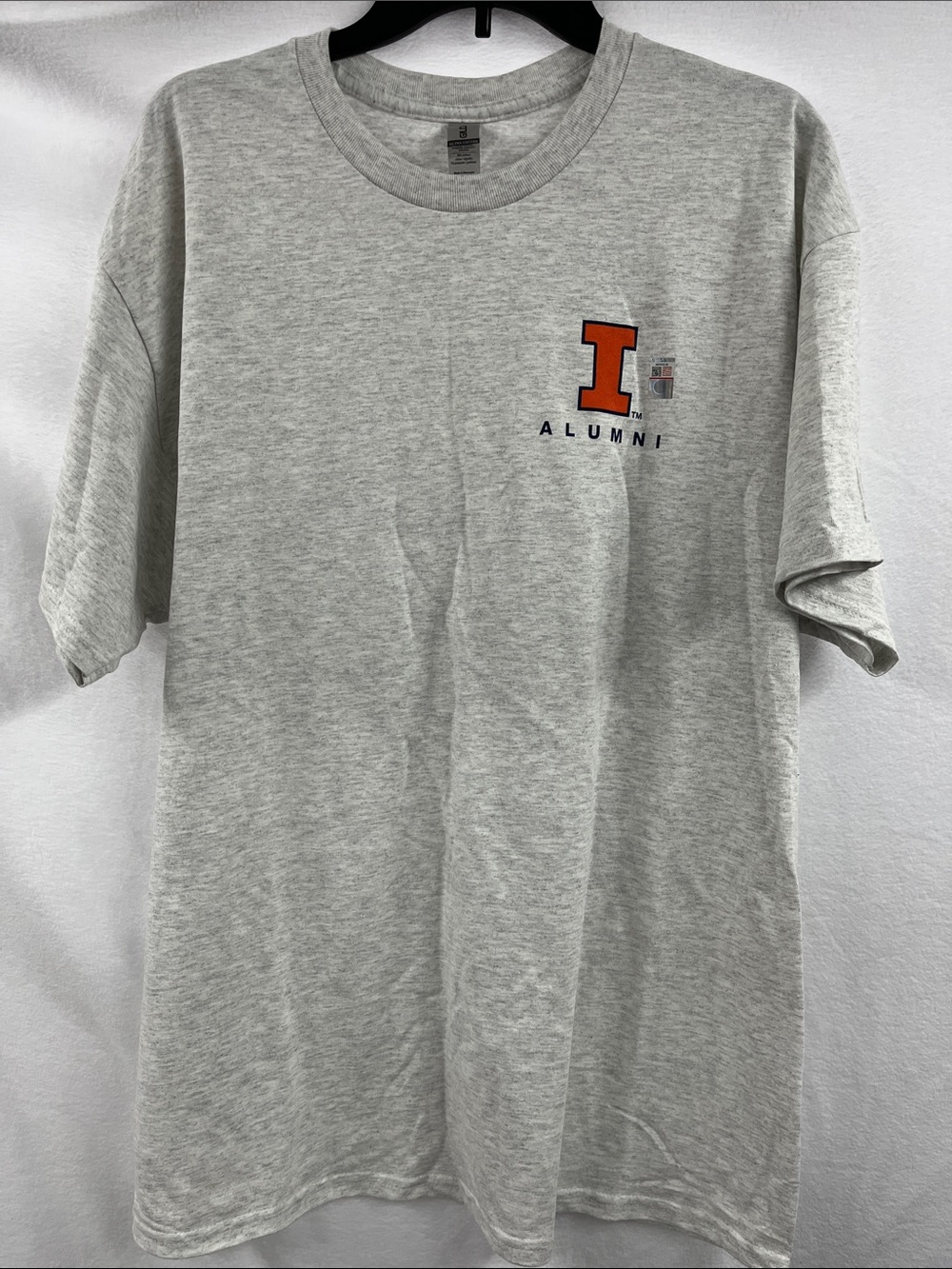 University of Illinois Alumni Short-Sleeve Tee in Heather Gray with Orange 'I'